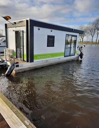 Houseboat Tiny Griffin * Nieuwpoort