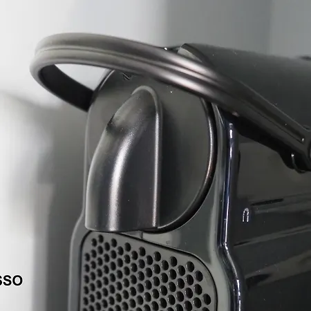 Botel Houseboat Tiny Griffin Nieuwpoort